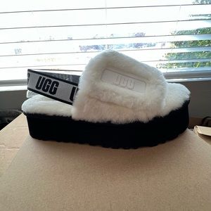 🐼UGG slides 9 🤍